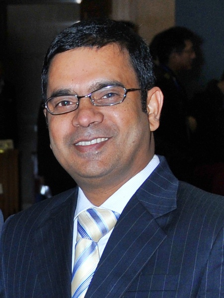 File:Aslam Perwaiz.jpg